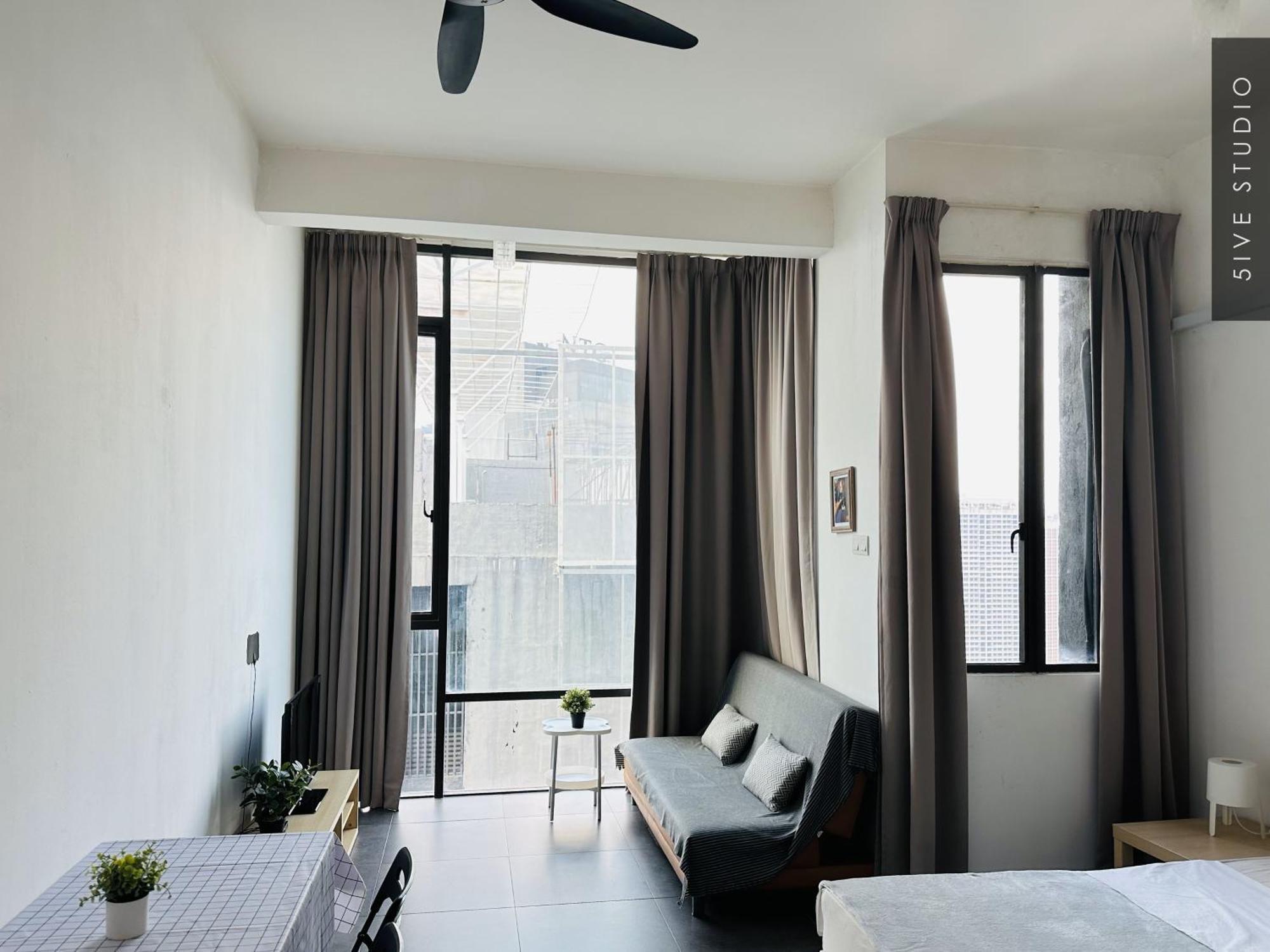 Five Studio - Empire Damansara Petaling Jaya Buitenkant foto