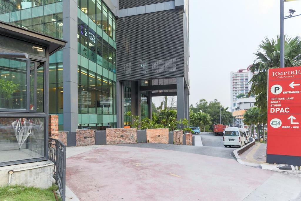 Five Studio - Empire Damansara Petaling Jaya Buitenkant foto